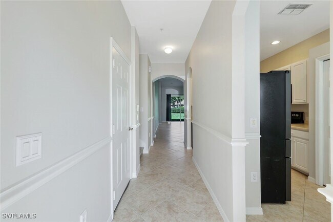 Foto del edificio - 14165 Winchester Ct