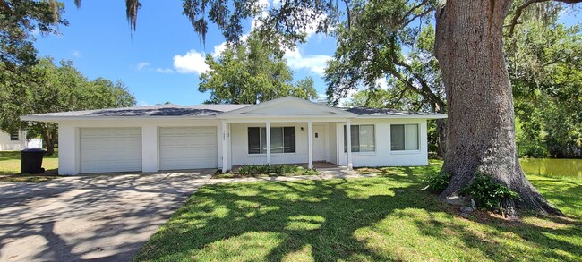 Building Photo - 1680 Nursery Rd