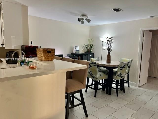 Foto del edificio - 11205 W Atlantic Blvd