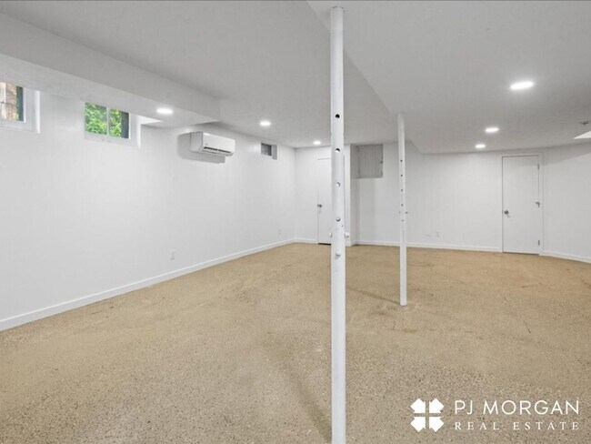 Foto del edificio - 3603 Davenport St
