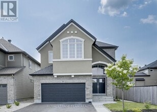 Building Photo - 389 Andalusian Cres