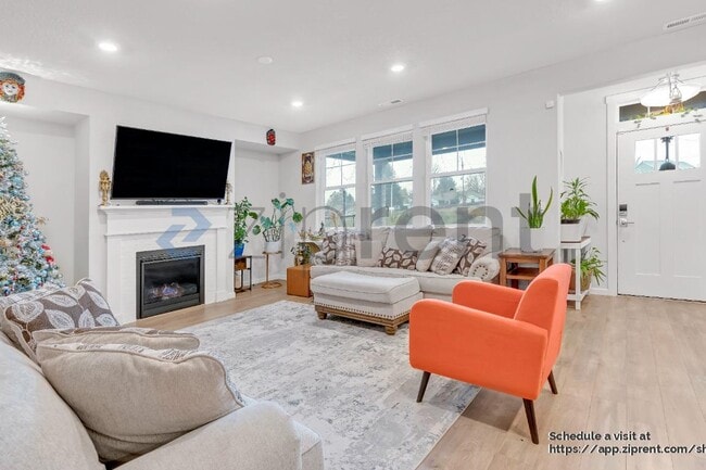 Foto del edificio - 30985 NW Brooking St