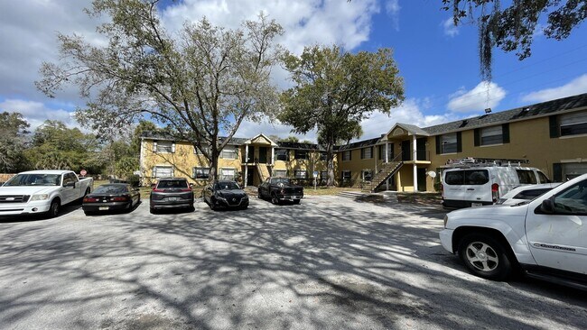 Foto del edificio - 7612 Forest City Rd