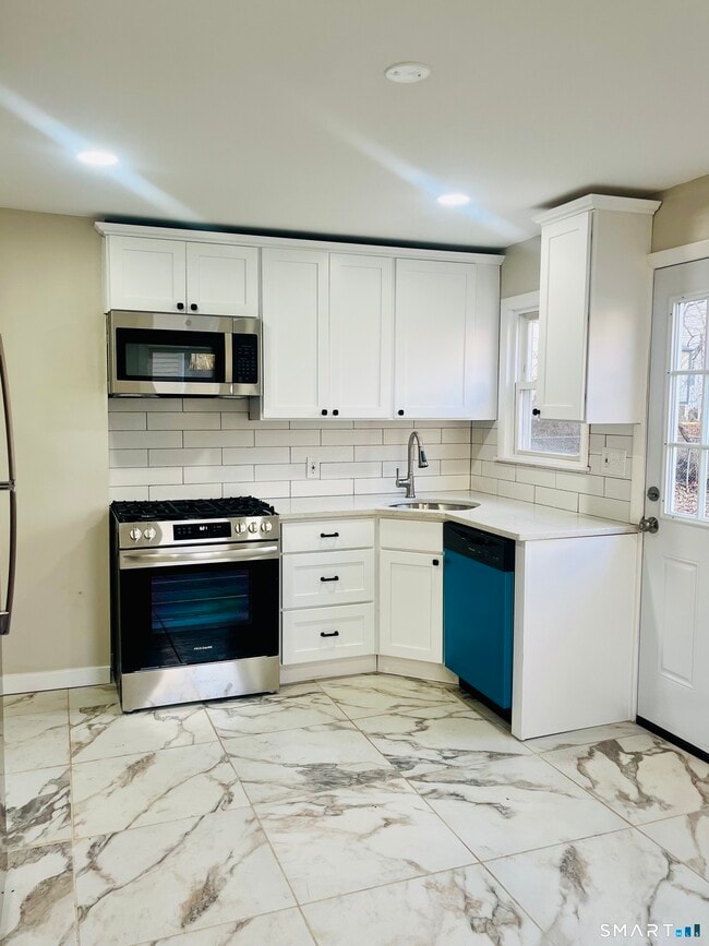 Foto del edificio - 10 Baltic St