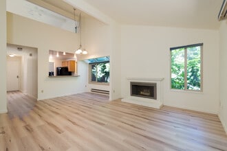 Building Photo - 8124 145th Ct NE