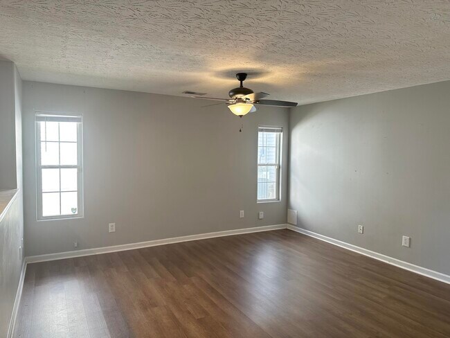 Foto del edificio - 3021 Caddis Ln