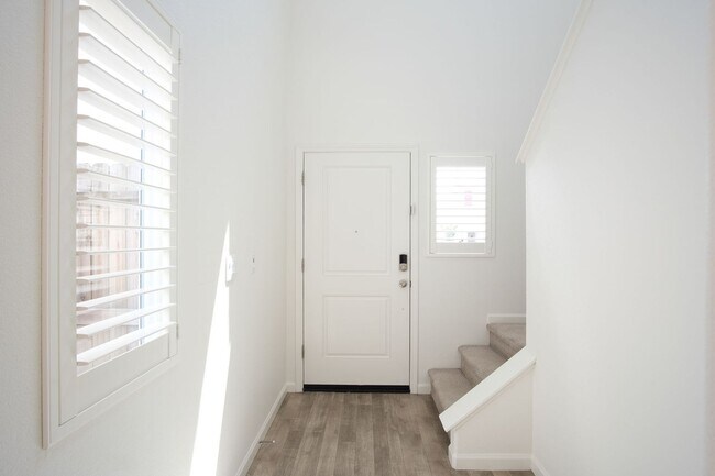 Foto del edificio - Beautiful Home in Manteca off of the 99, P...