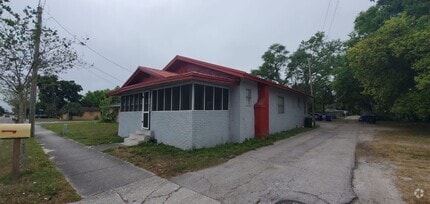 Building Photo - 836 Martin Luther King Jr Ave