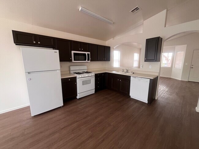 Foto del edificio - 502 Oak Island Dr