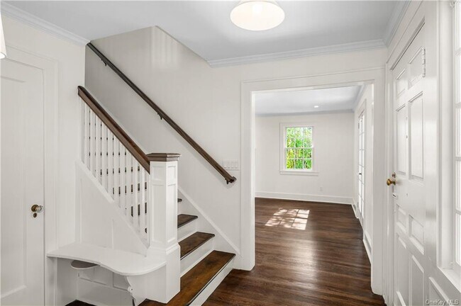 Building Photo - 63 Chester Pl