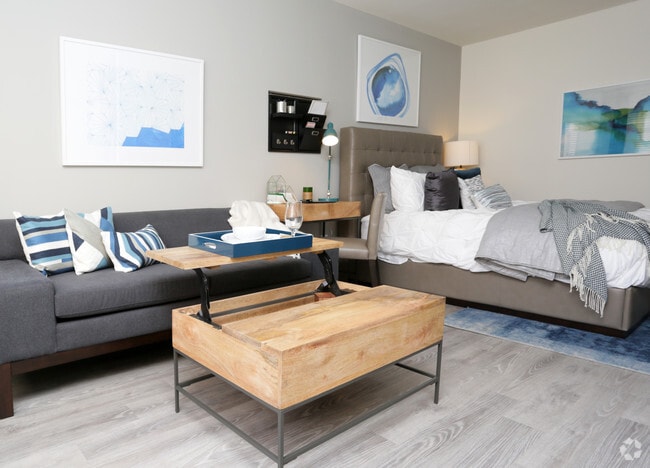 Interior Photo - 3801 Connecticut Avenue