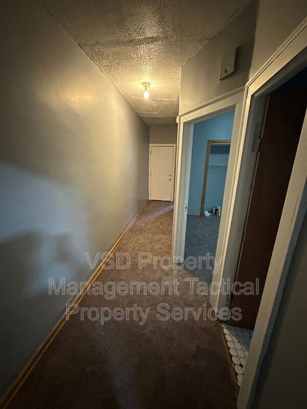 3289 E 143rd St Unit #2, Cleveland, OH 44120 - Condo for Rent in ...