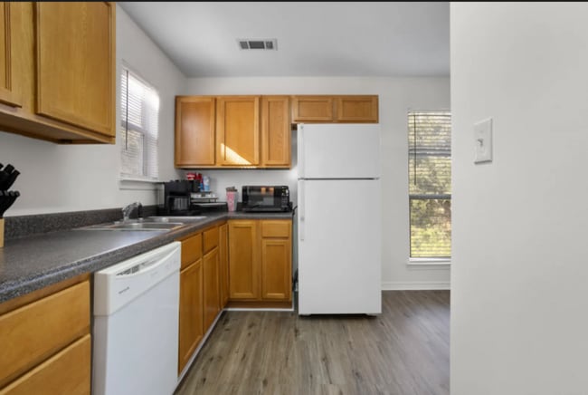 Building Photo - 269 Benachi Ave