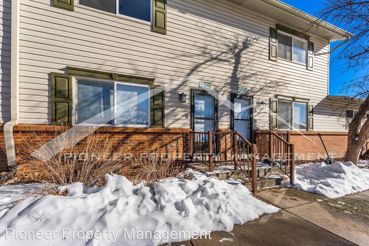 Primary Photo - 3 br, 1.5 bath House - 594 S Eaton St