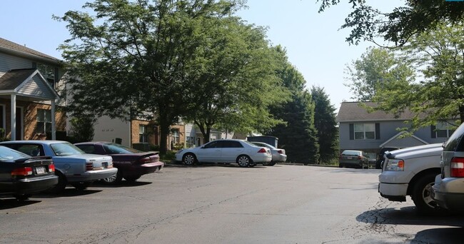 Building Photo - 700 Township Rd 179