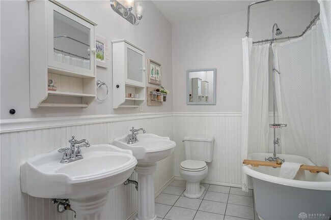 Primary en suite - 38 Green St