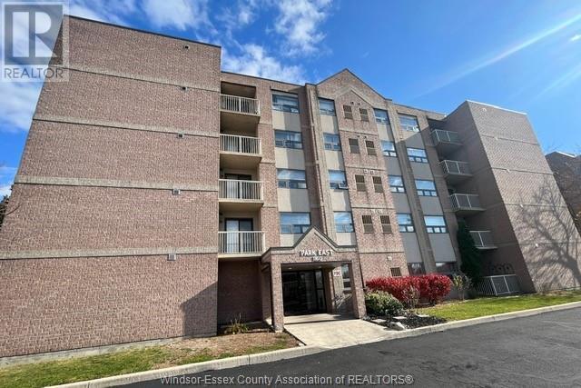 Building Photo - 1160 Lauzon Rd