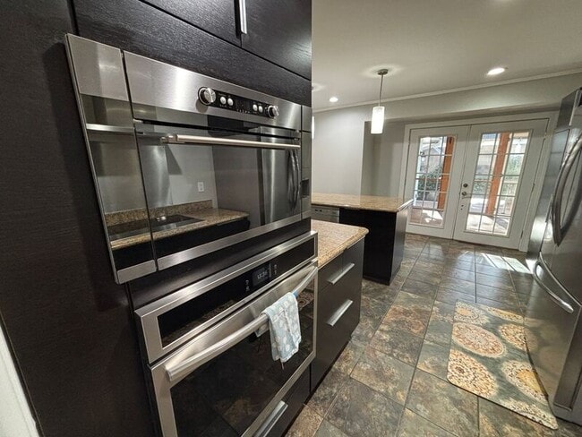 Foto del edificio - 5327 Chantilly Ln