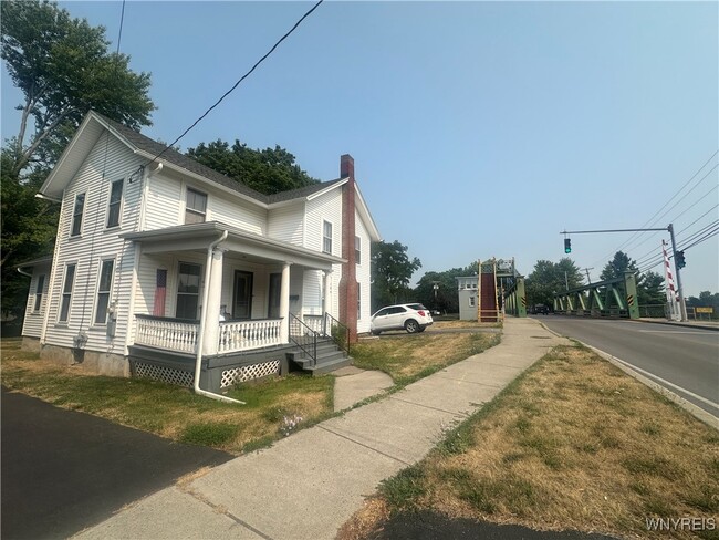 Foto del edificio - 104 Prospect Ave