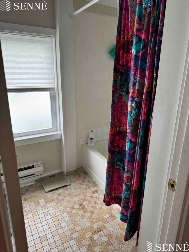 Foto del edificio - 33 Paulina St