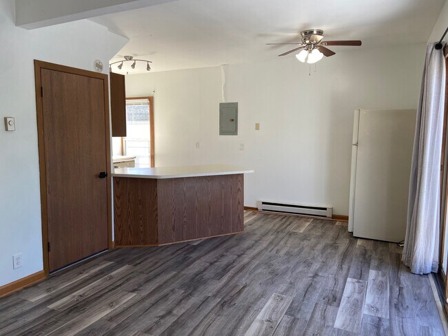 Foto del edificio - 1713 E Lafayette Pl