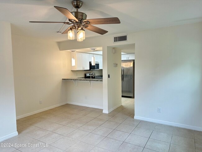 Foto del edificio - 3018 Sir Hamilton Cir