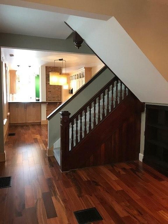 Foto del edificio - 461 E Beck St