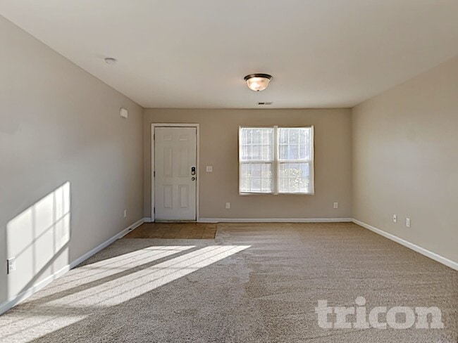 Building Photo - 576 Gentle Breeze Ln