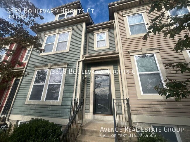 Building Photo - Fantastic newer South City home!