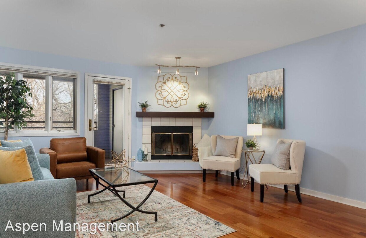 Primary Photo - 2 br, 2 bath House - 315 Arapahoe Ave. Uni...