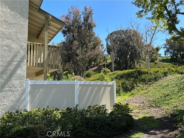 Building Photo - 26265 Las Flores