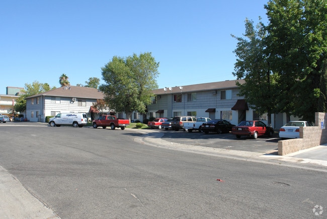 Building Photo - Fairview Court Apartments