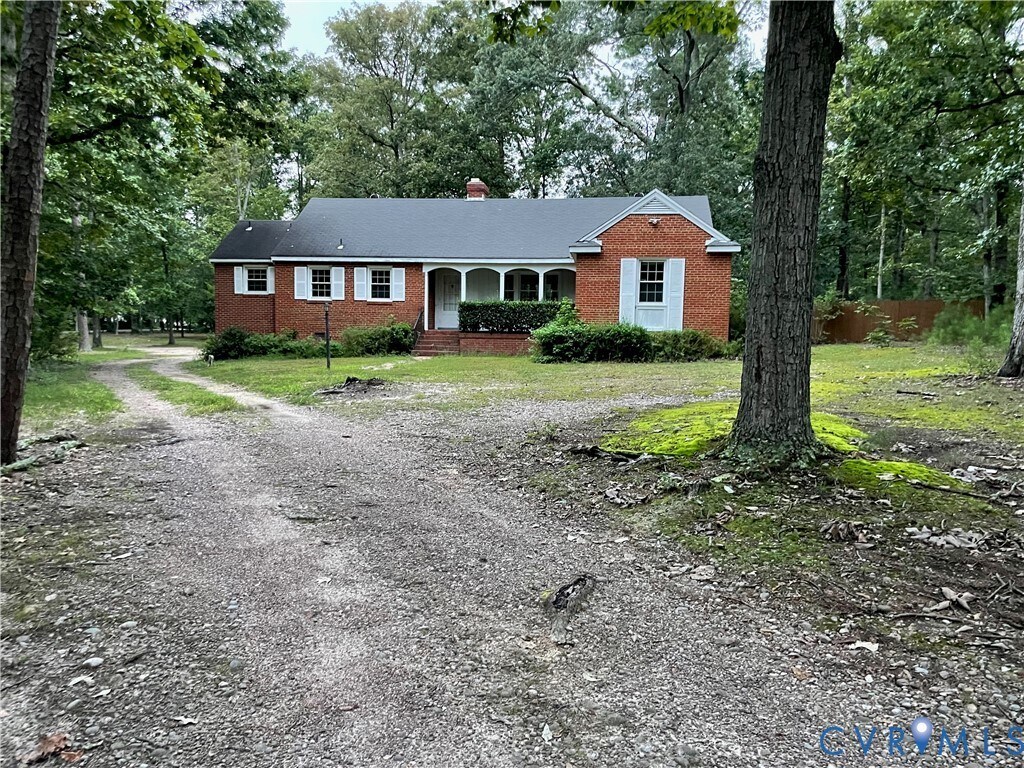 Foto principal - 8322 Jahnke Rd