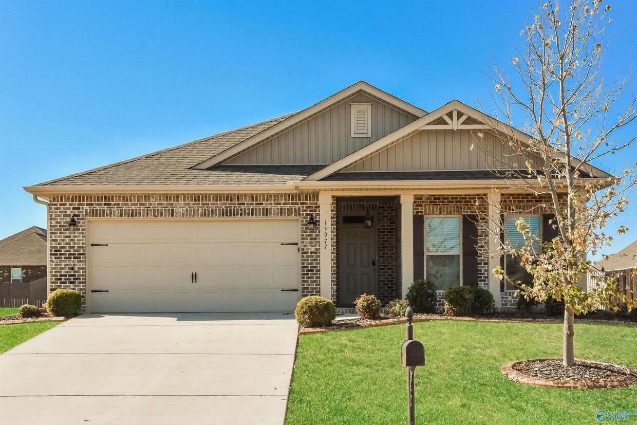 15977 Glenncrest Ln Harvest, AL 35749 Alquileres en Harvest, AL