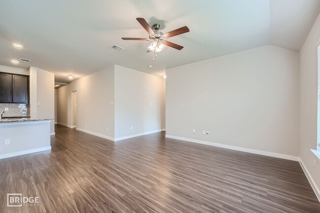 Building Photo - 6129 Fall Creek Ln