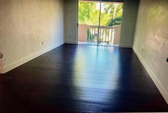 Building Photo - 1800 Sans Souci Blvd