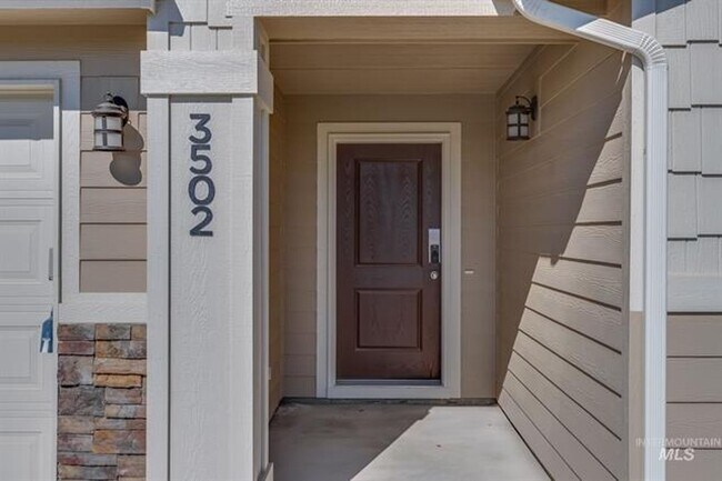 Foto del edificio - 3 Bedroom 2 Bath  PET FRIENDLY home in SW ...