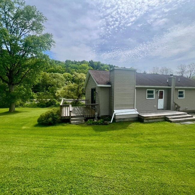 Building Photo - 3282 NY-67