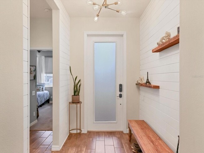 Building Photo - 1041 Buttercup Glen