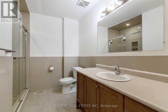 Building Photo - 4036 Dunmow Crescent