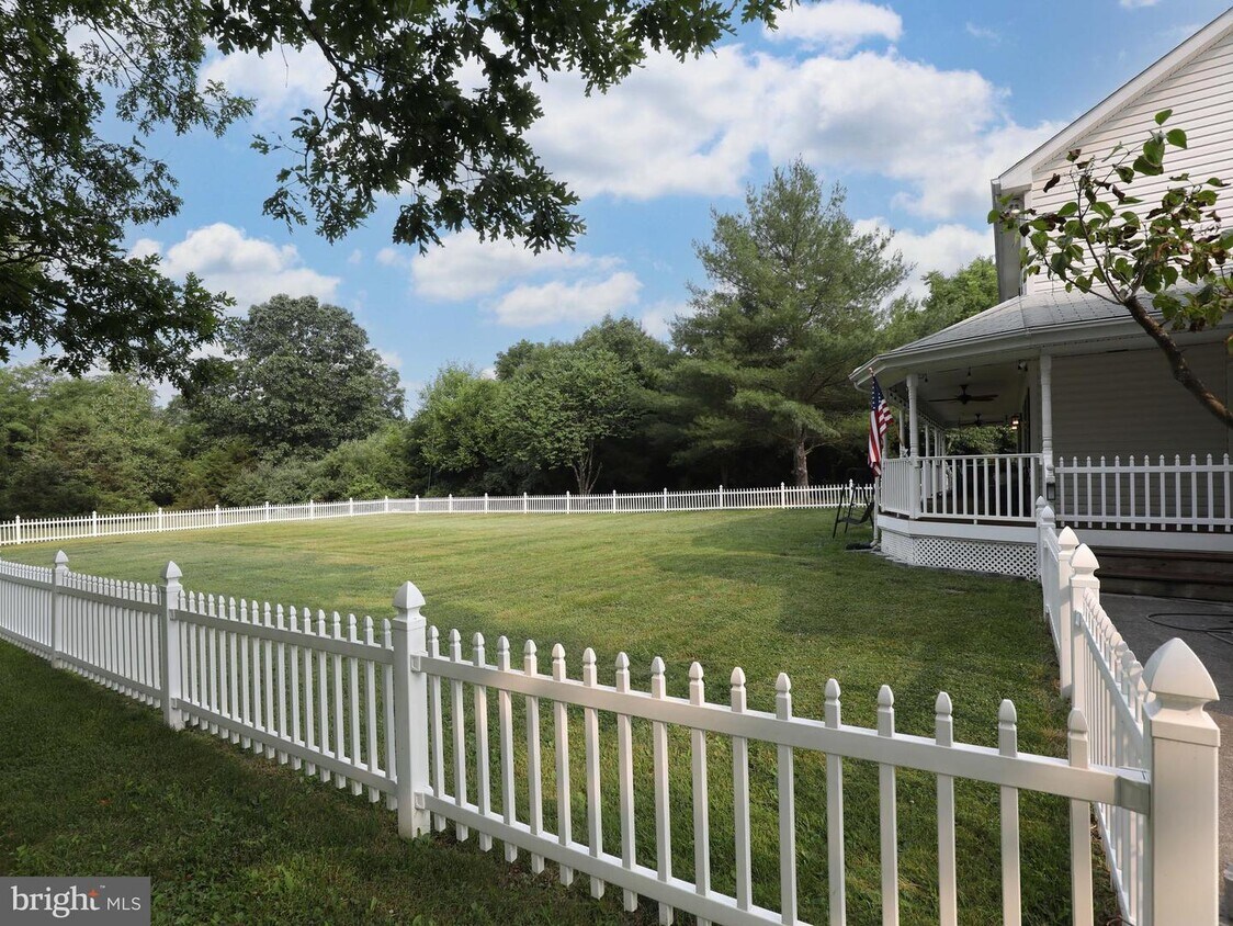 Foto principal - 4754 Senseny Rd