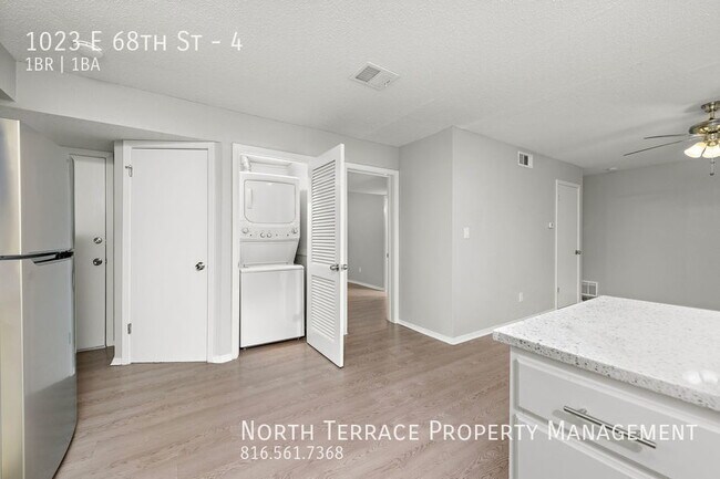 Building Photo - Renovated 1BR with Modern Updates in Brook...