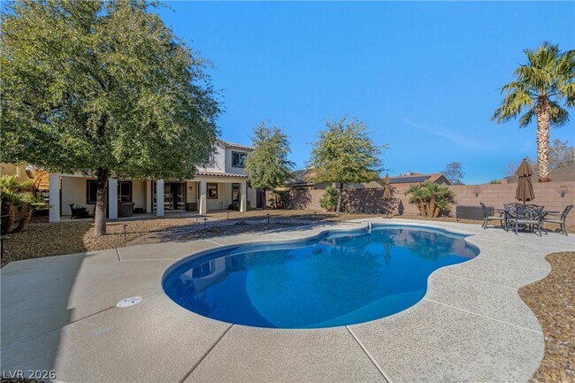 Foto del edificio - 114 Mango Ct