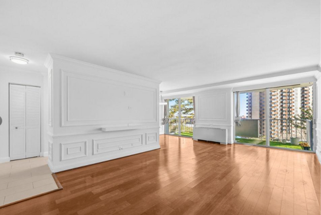 Foto del edificio - Modern 2BR/2.5BA Two-Level Condo in The Fountains