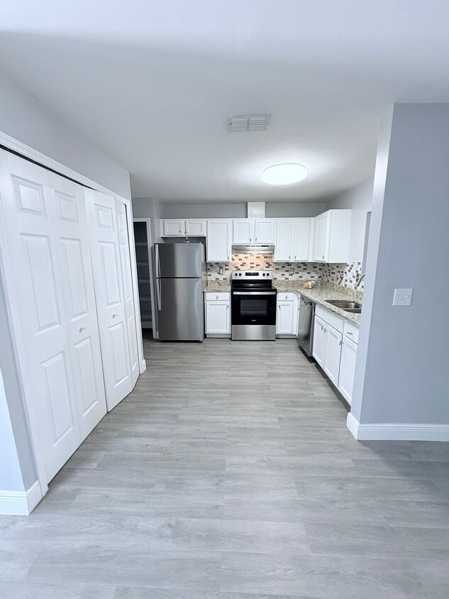 Foto principal - 5316 28th St SW