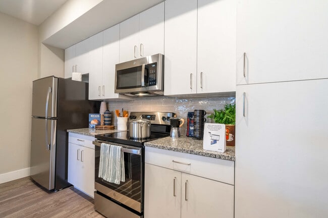 The Palms at Cape Coral apartments — community photo - The Palms at Cape Coral