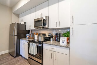 Building Photo - The Palms at Cape Coral