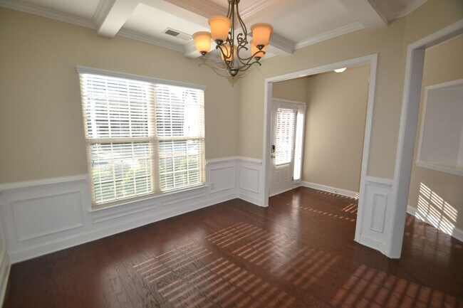 Foto del edificio - 5317 Blossom Brook Dr