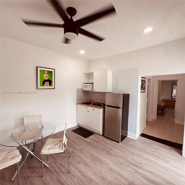 Foto del edificio - 12037 NW 8th Ave