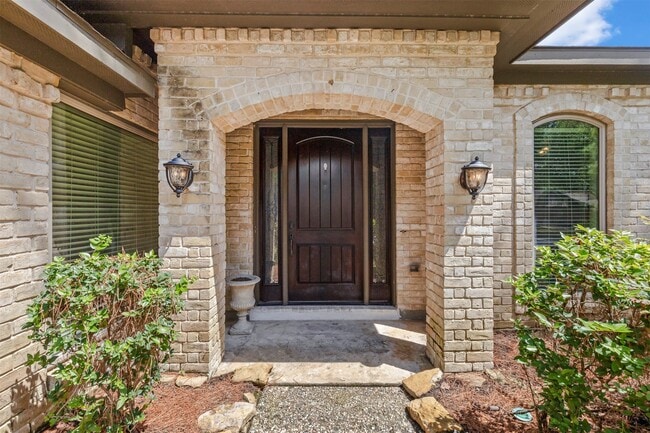 Foto del edificio - 16210 Chipstead Dr